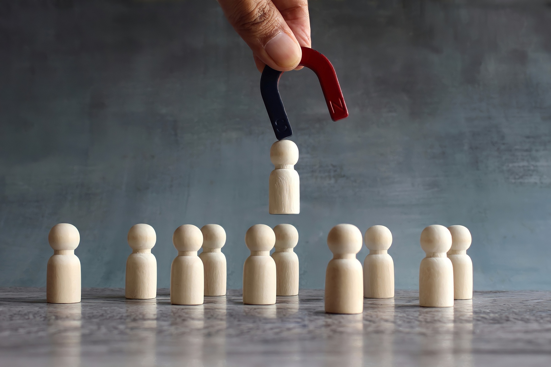 Optimización SEO para atraer clientes estrategias de optimizacion seo para mejorar la usabilidad web y atraer mas posibles clientes.